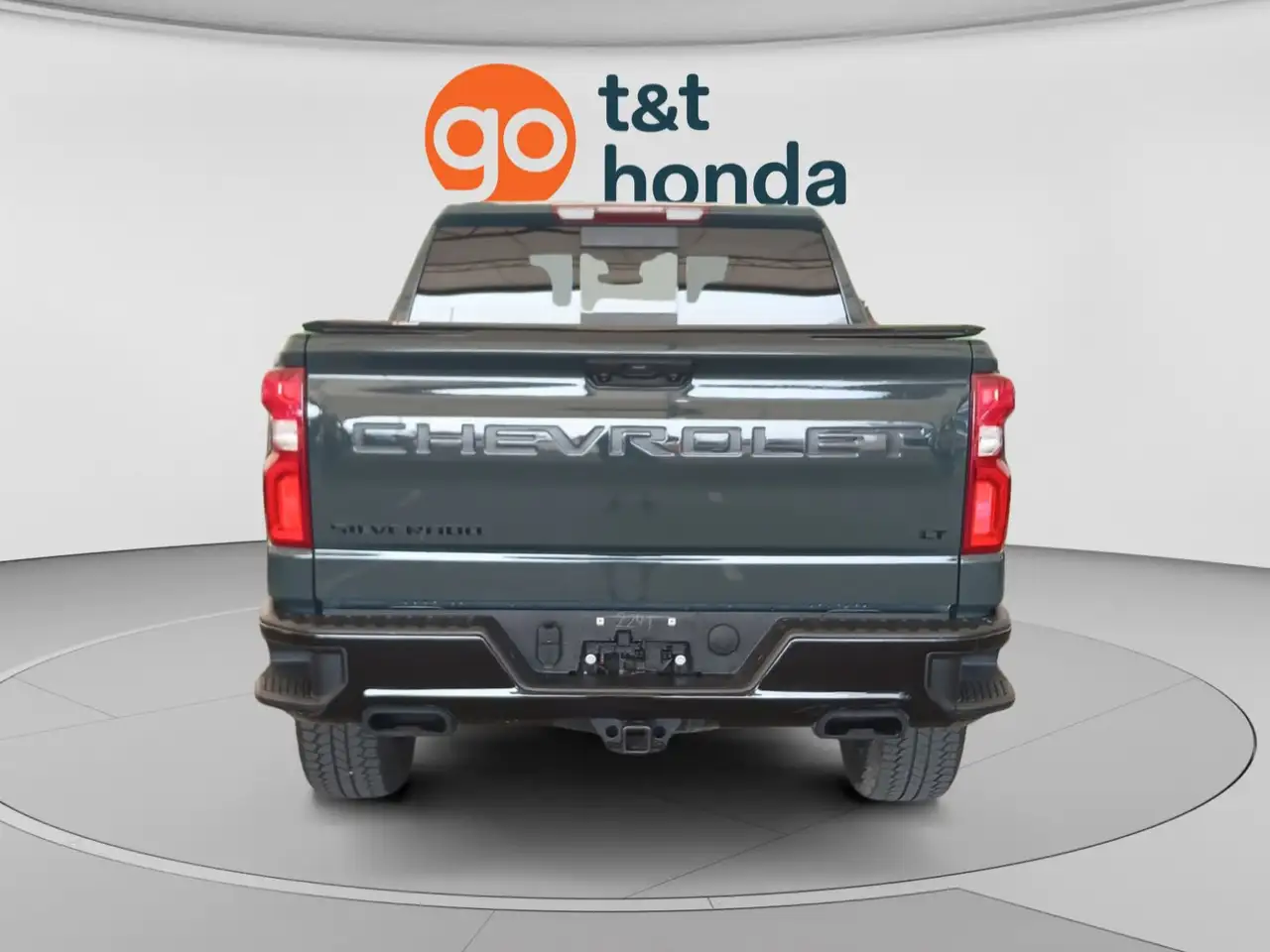Chevrolet Silverado 1500 - Image 4