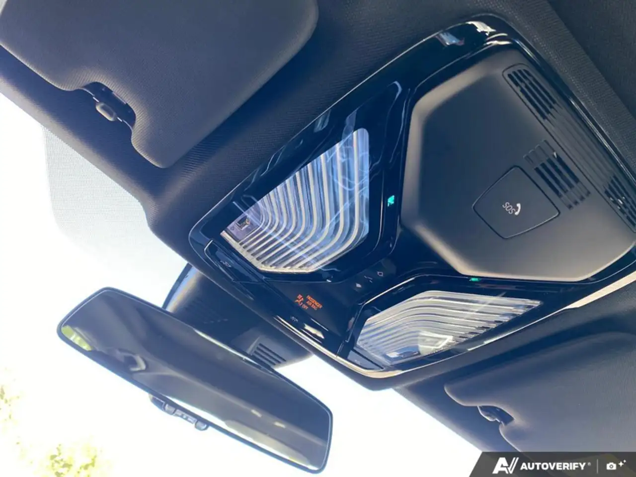 BMW 3 Series - Image 22