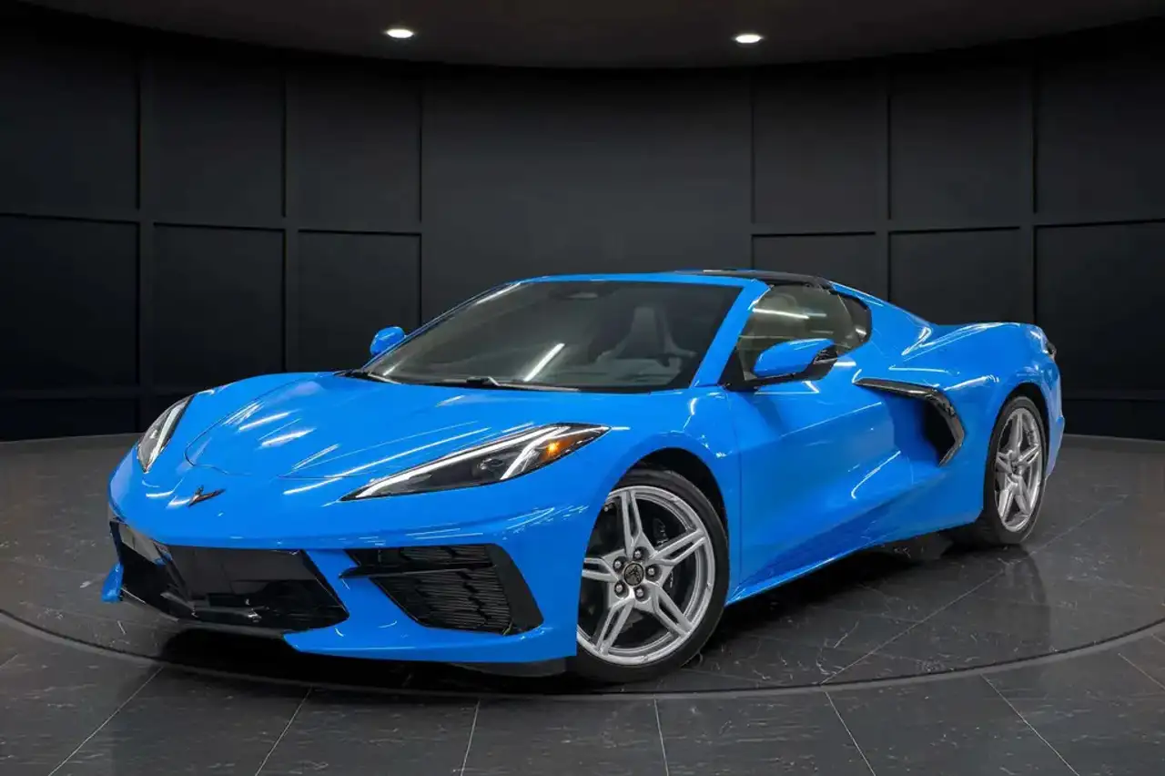 Chevrolet Corvette - Image 1