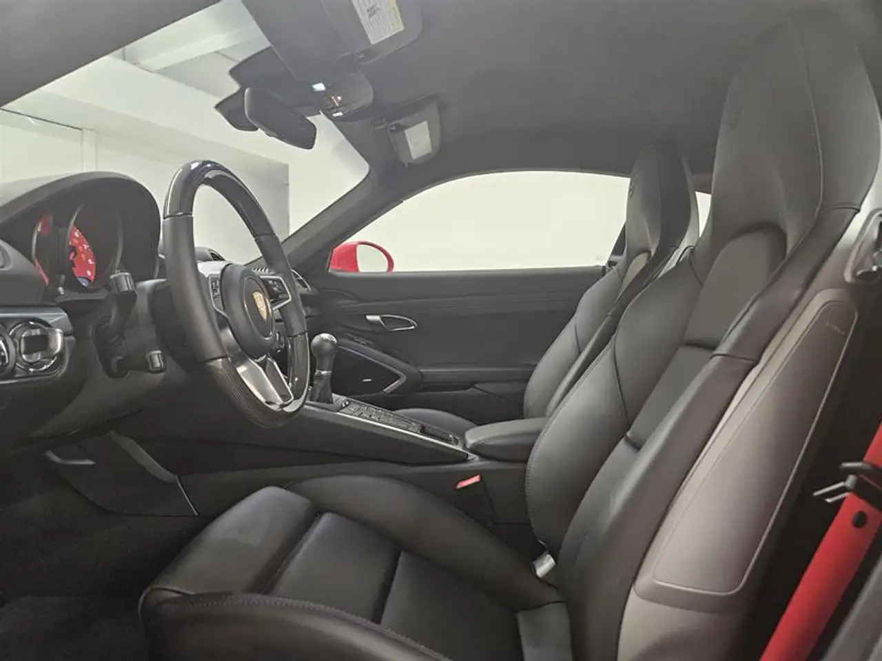 Porsche 718 Cayman - Image 17