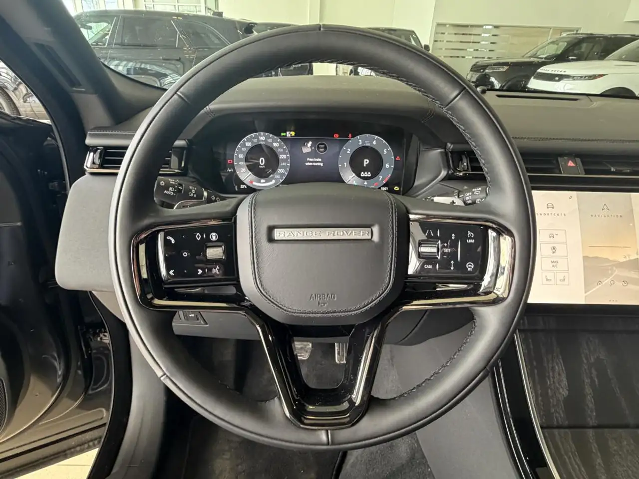 Land Rover Range Rover Velar - Image 13