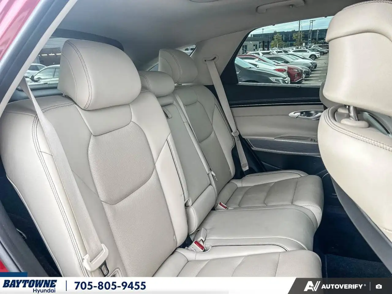 Genesis GV70 - Image 24