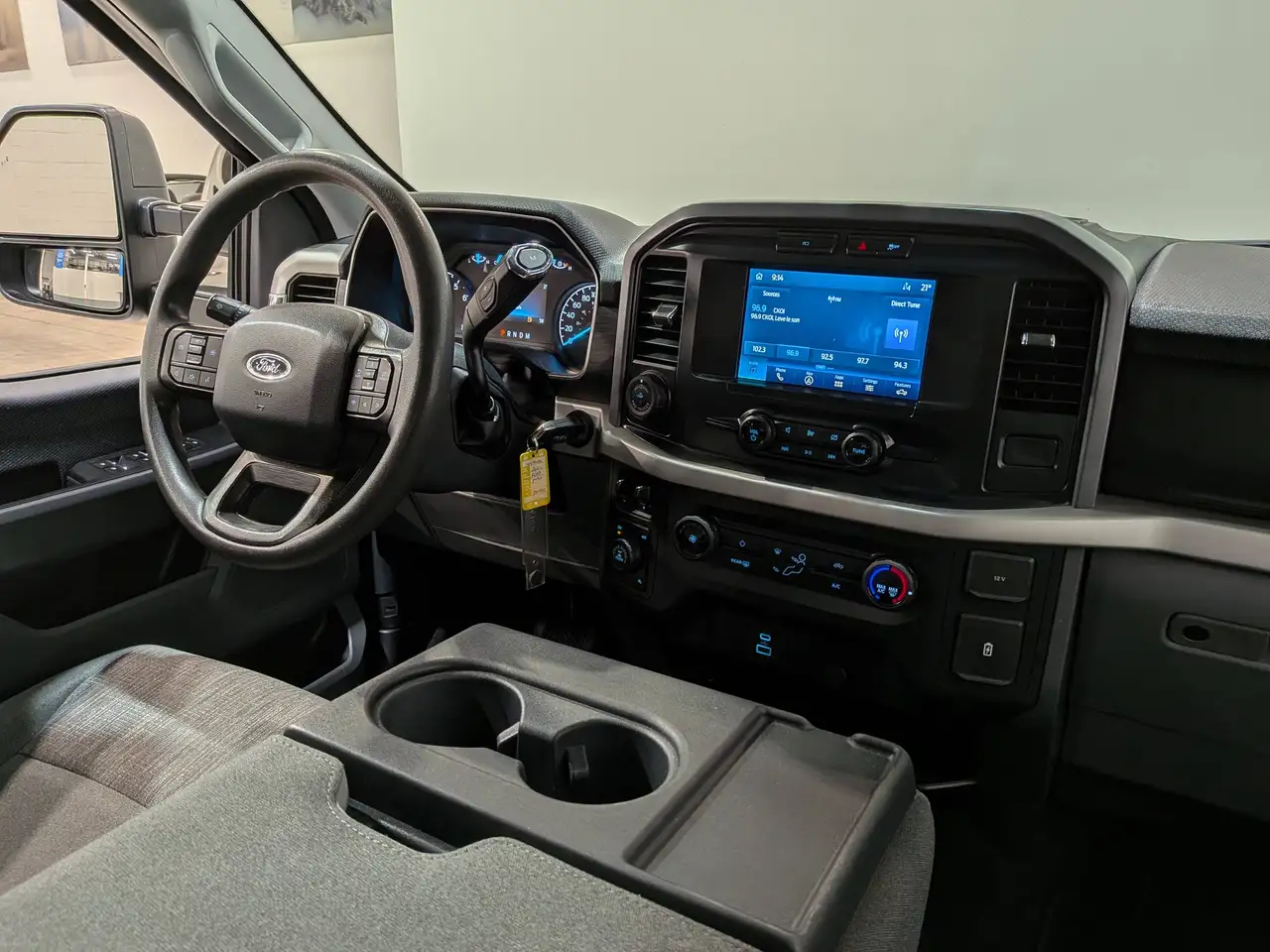 Ford F-150 - Image 18