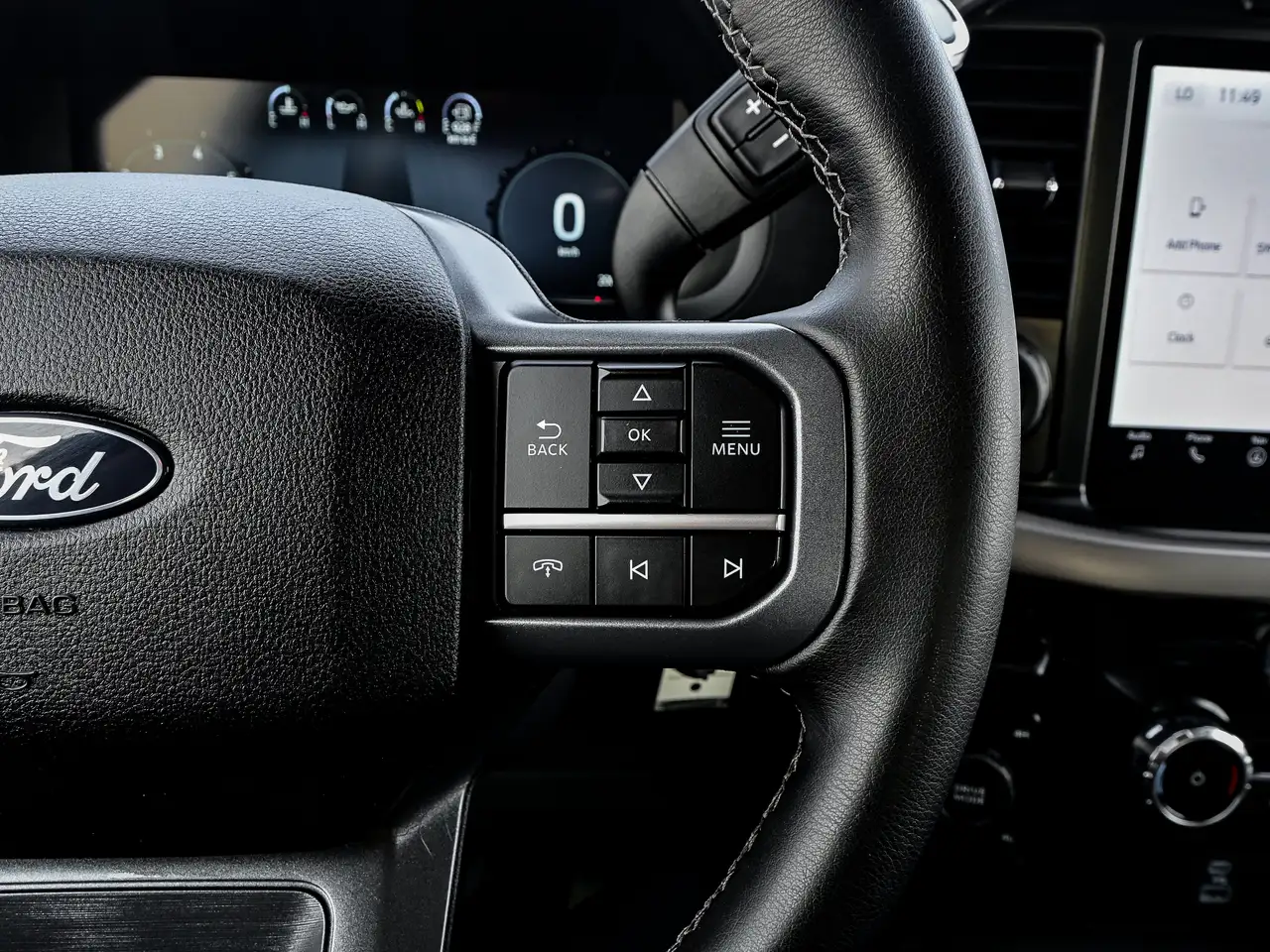 Ford F-150 - Image 23