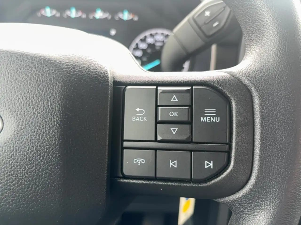 Ford F-150 - Image 29