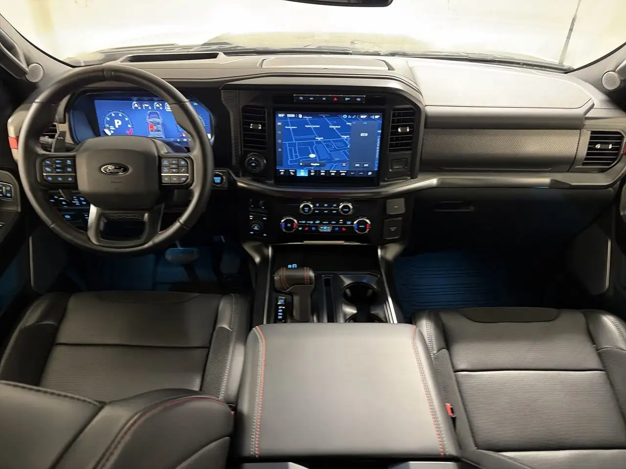 Ford F-150 - Image 29