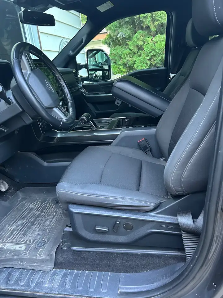 Ford F-150 - Image 6