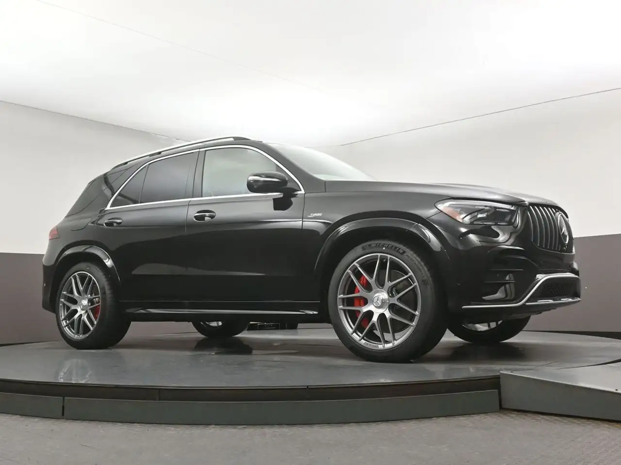 Mercedes-Benz GLE - Image 47