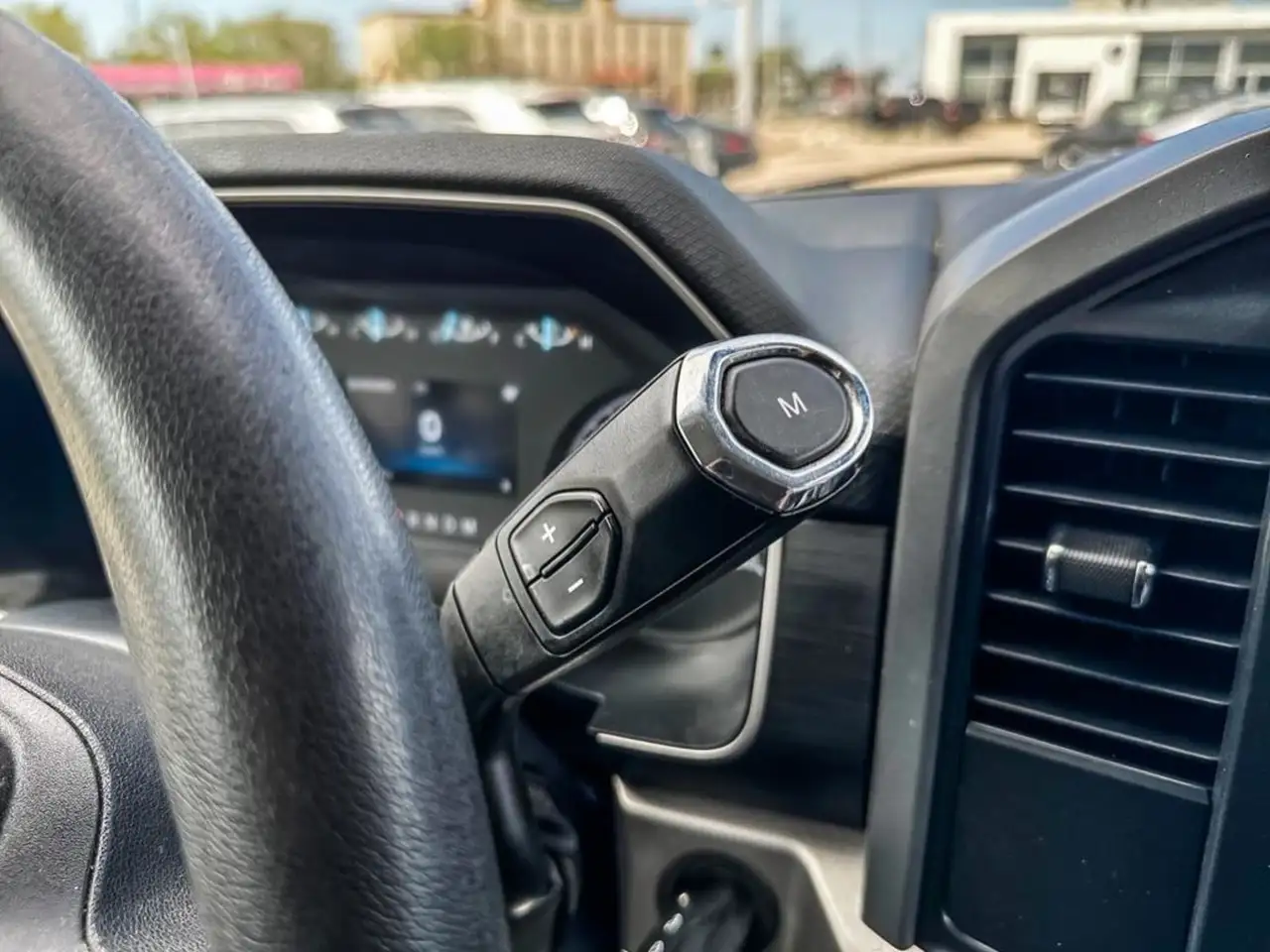 Ford F-150 - Image 16