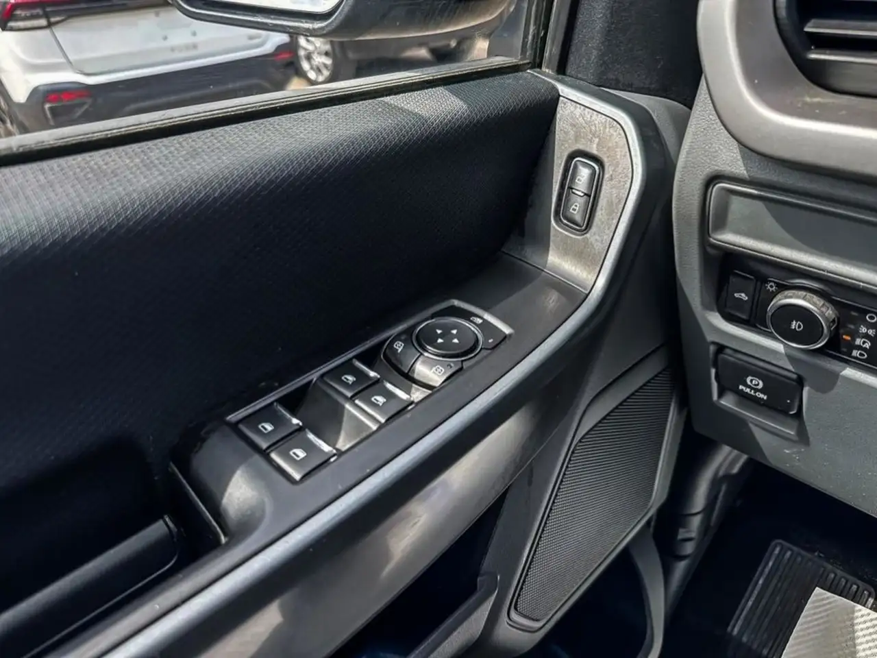 Ford F-150 - Image 15