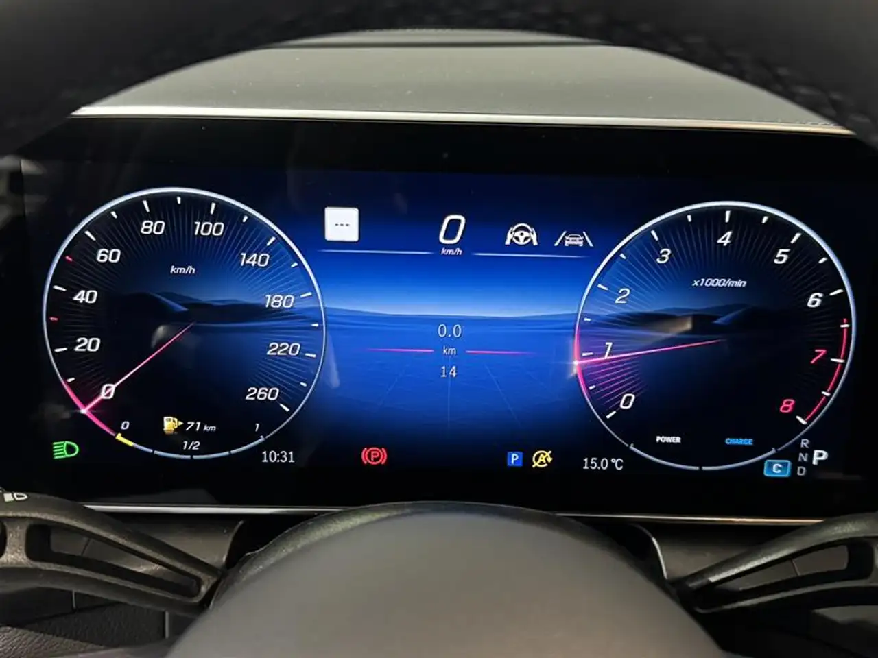 Mercedes-Benz GLC - Image 15