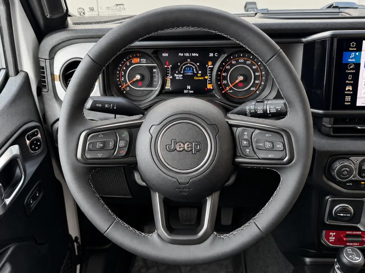 Jeep Wrangler - Image 12