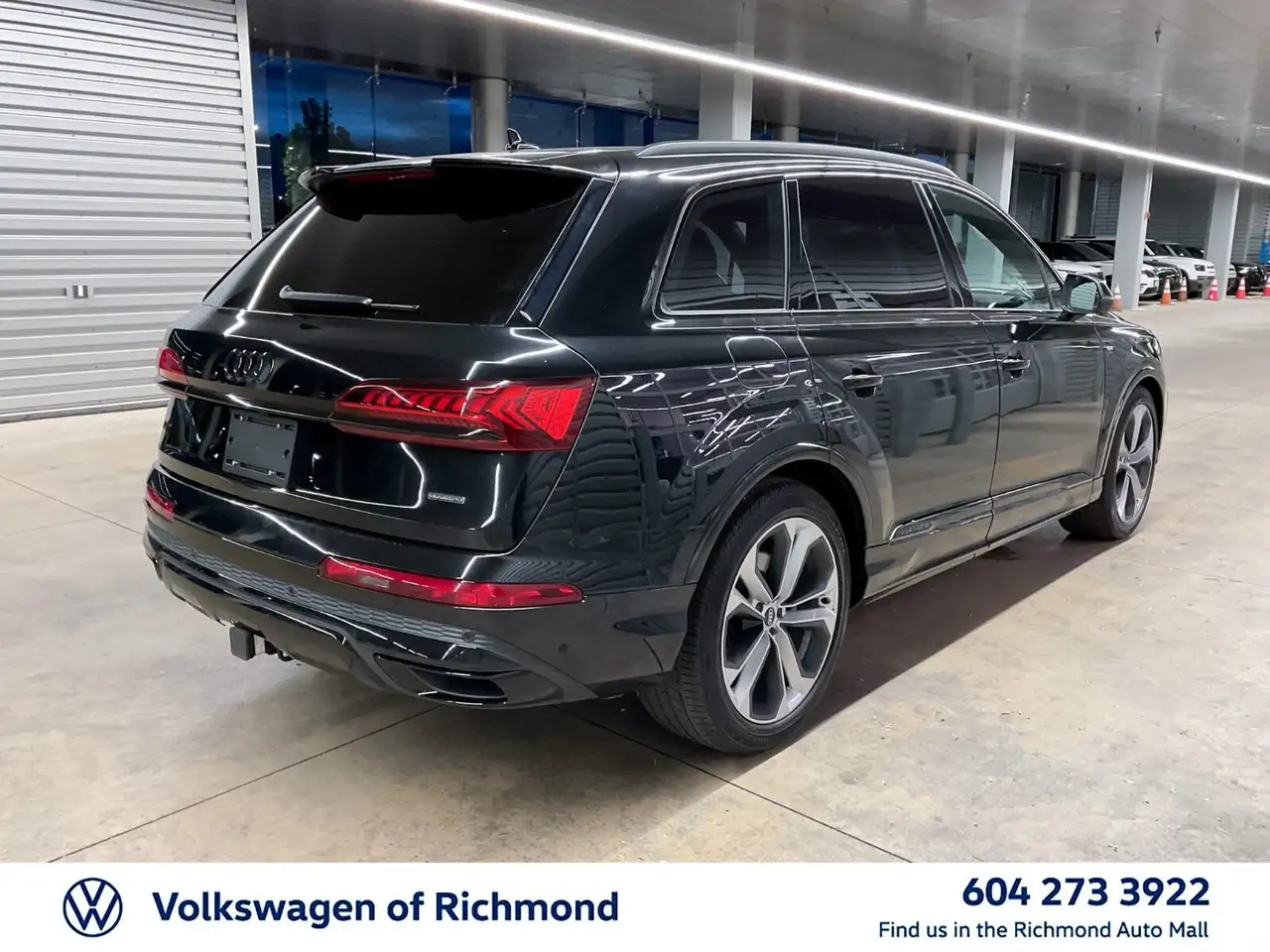 Audi Q7 - Image 7