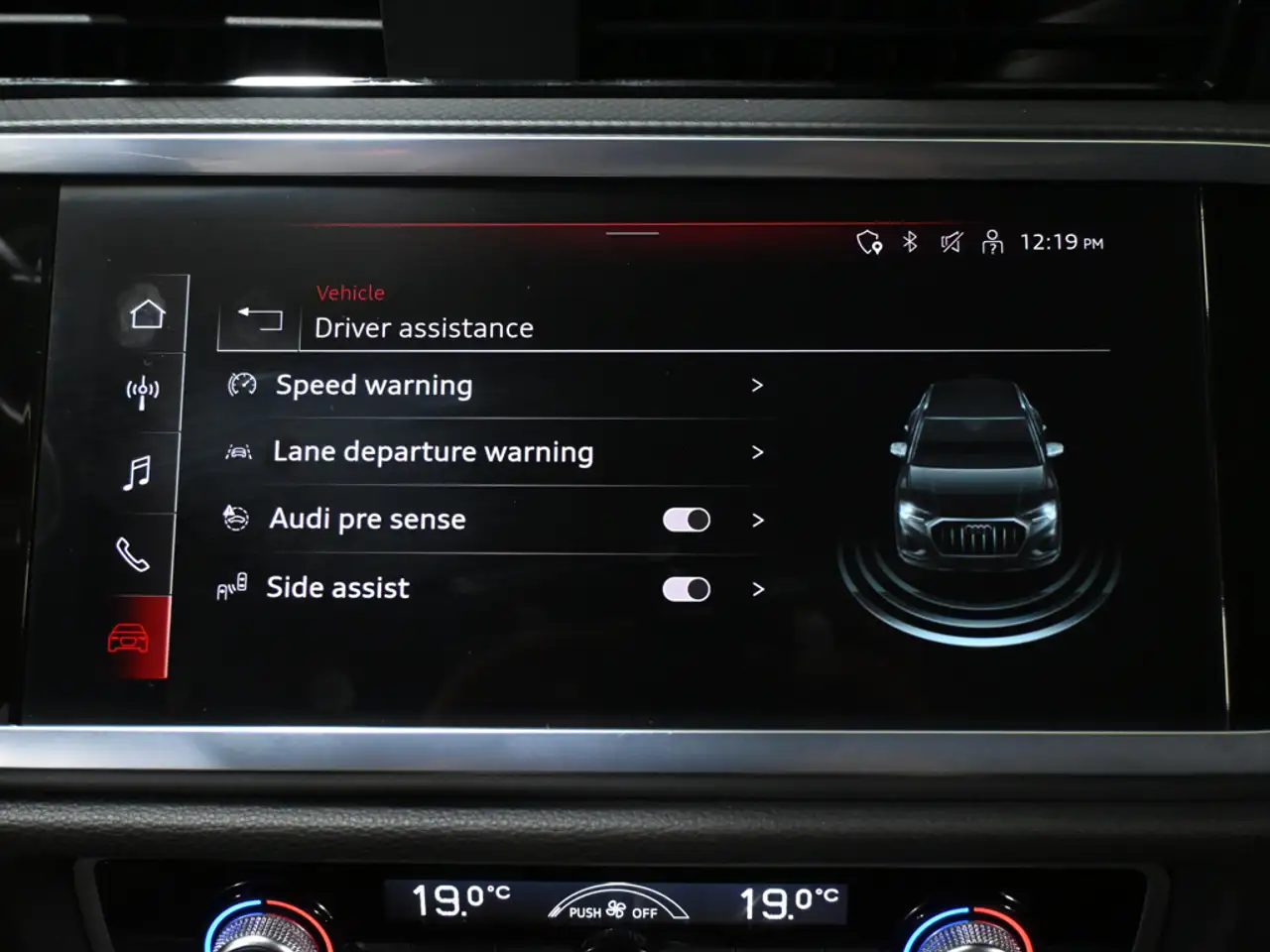 Audi Q3 - Image 18