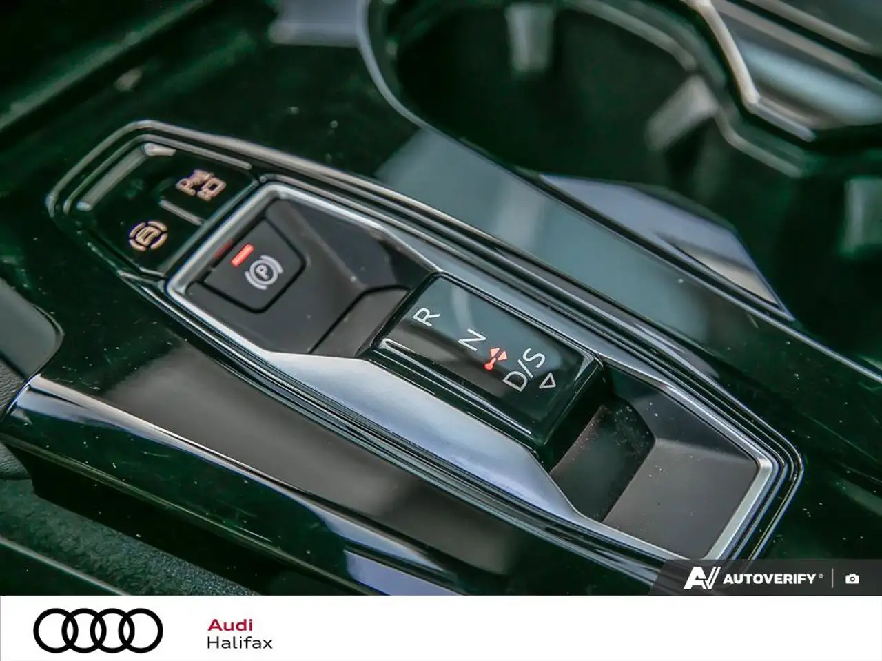 Audi Q5 - Image 19