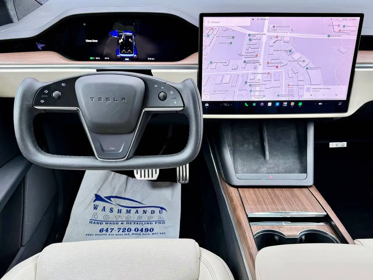 Tesla Model X - Image 14