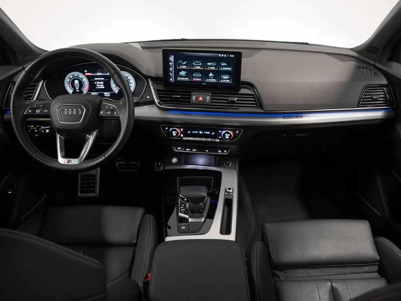 Audi Q5 - Image 10