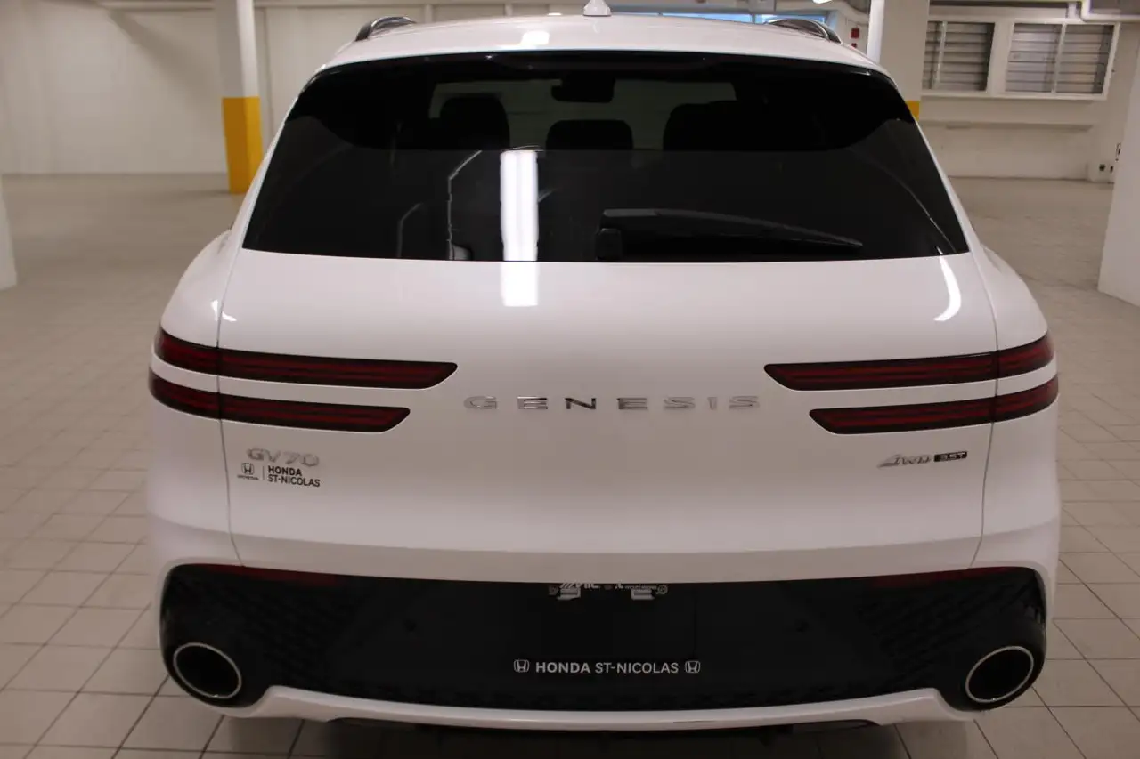 Genesis GV70 - Image 4