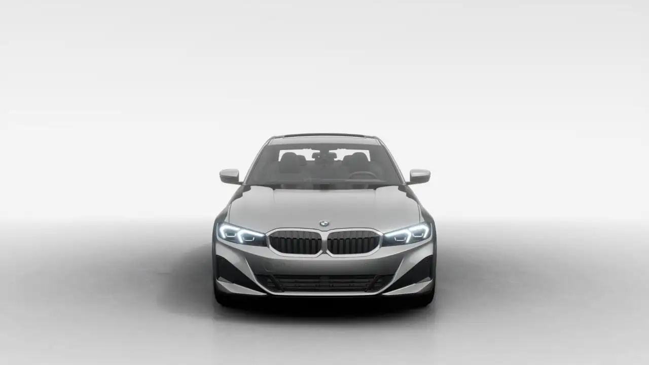 BMW 3 Series - Image 3