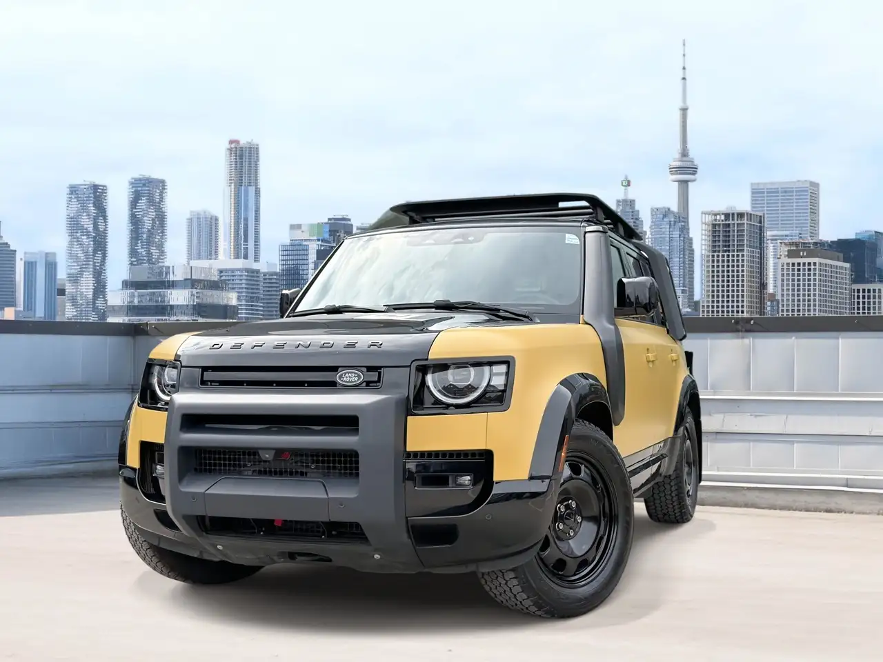 Land Rover Defender - Image 1