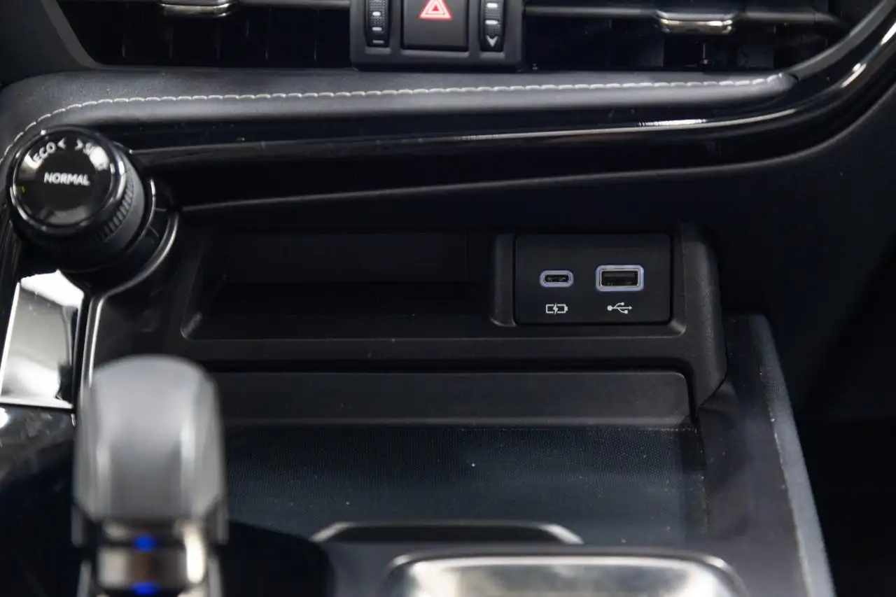 Lexus NX 350 - Image 20