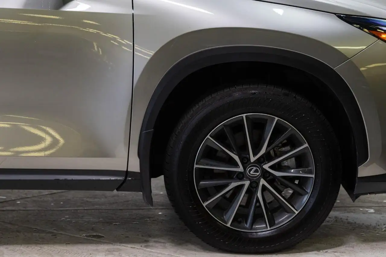 Lexus NX 350 - Image 13