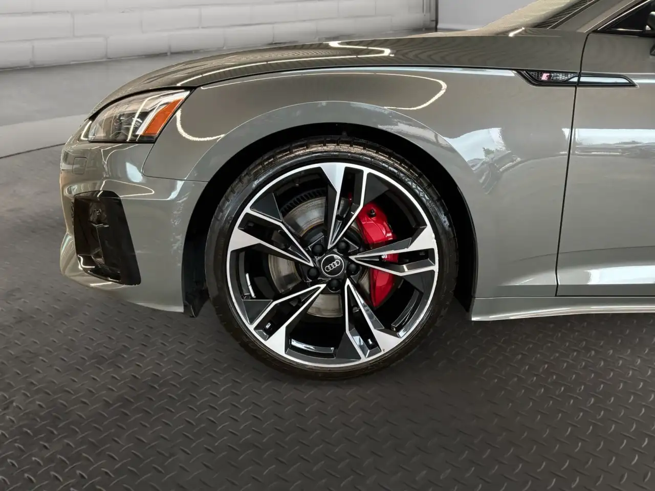 Audi S5 - Image 19