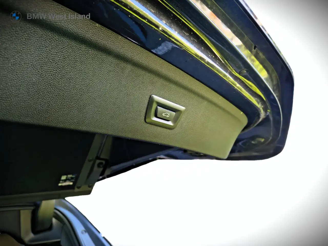 BMW iX - Image 7