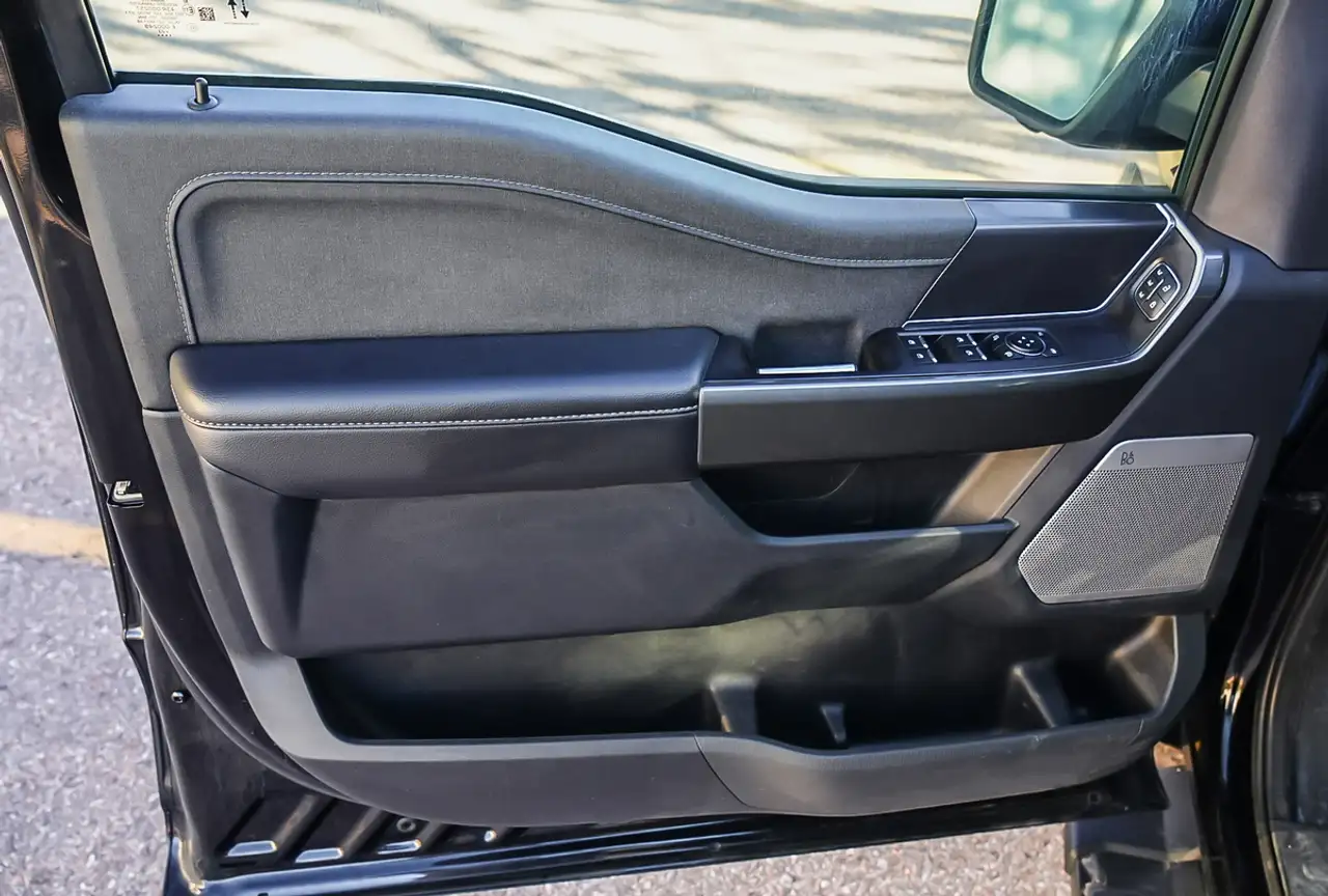 Ford F-150 - Image 9