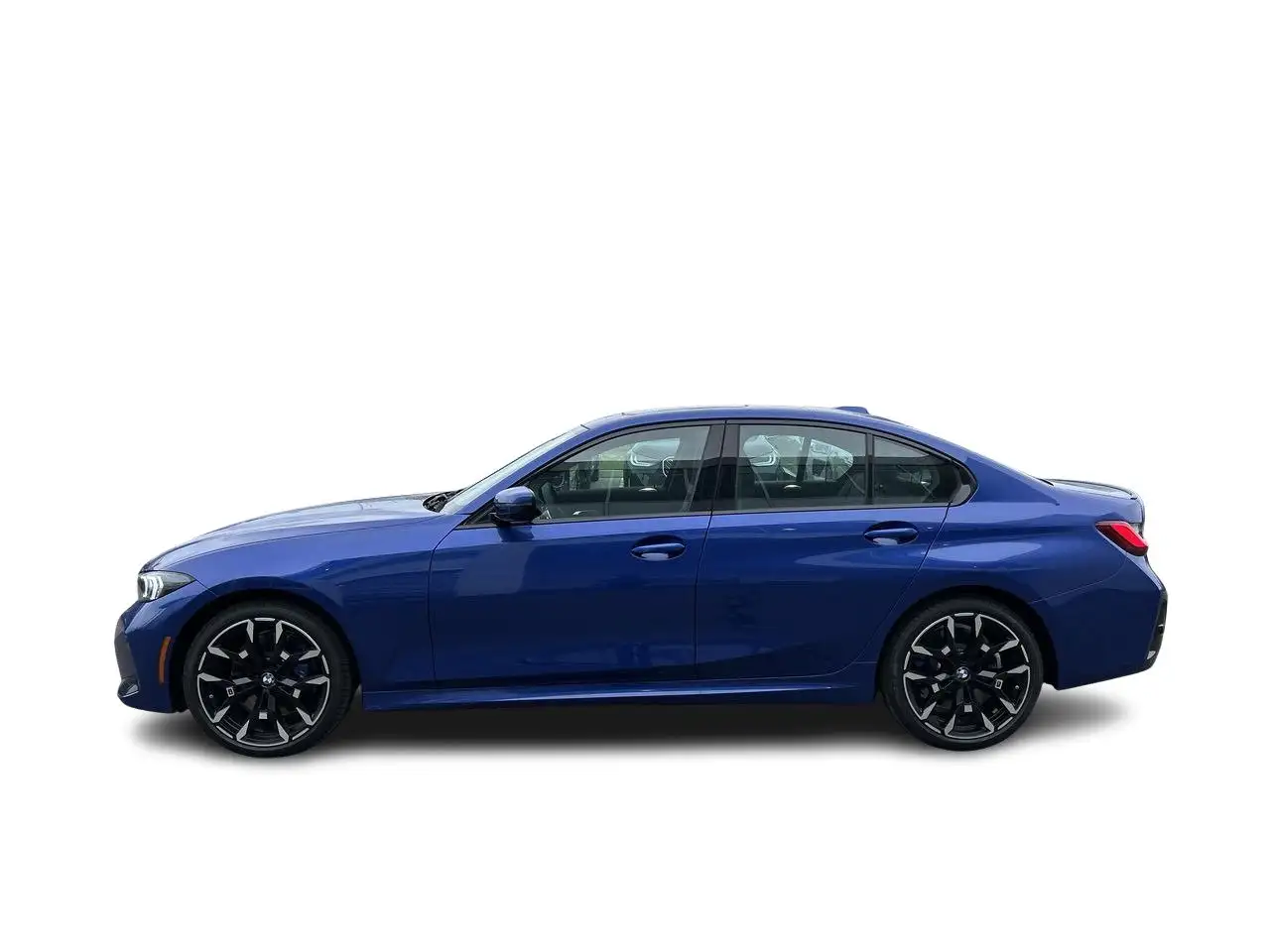 BMW 3 Series - Image 8
