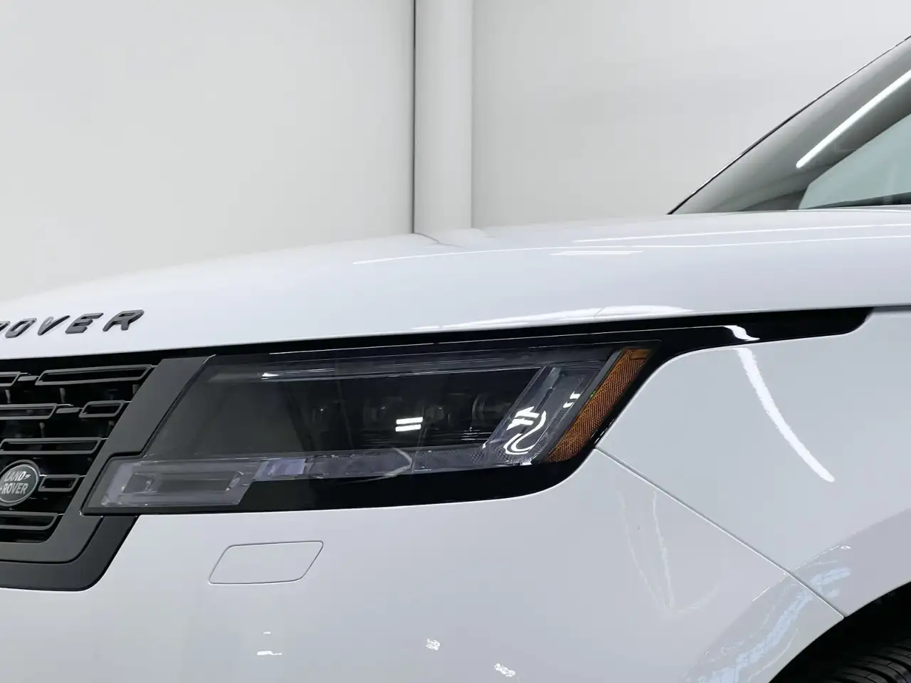 Land Rover Range Rover - Image 5