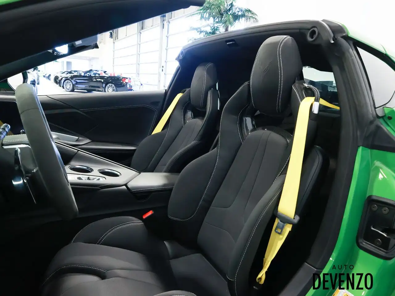 Chevrolet Corvette - Image 9