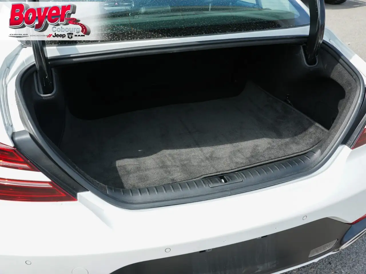 Genesis G70 - Image 10
