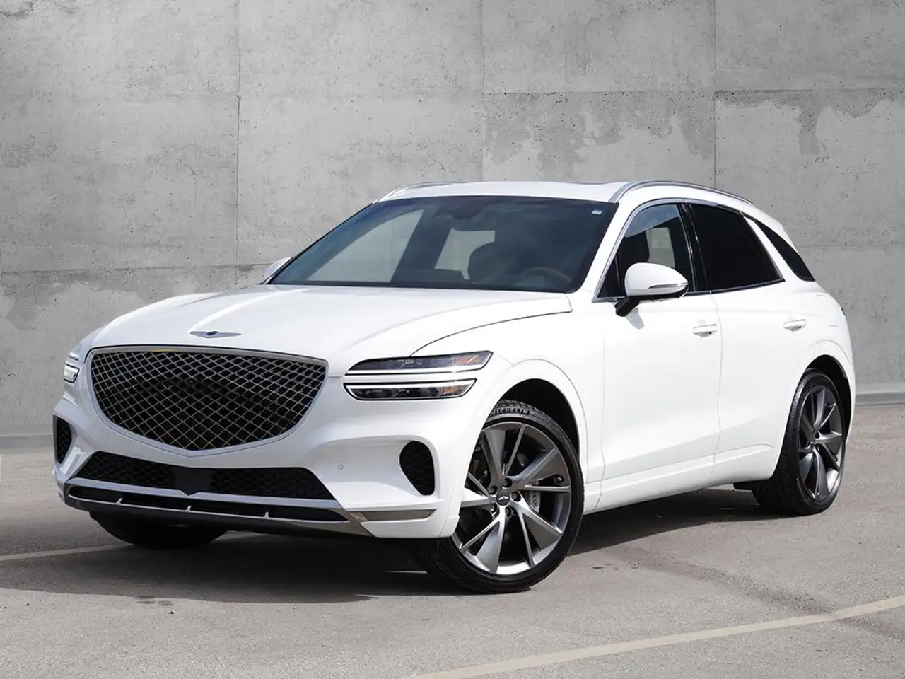 Genesis GV70 - Image 1