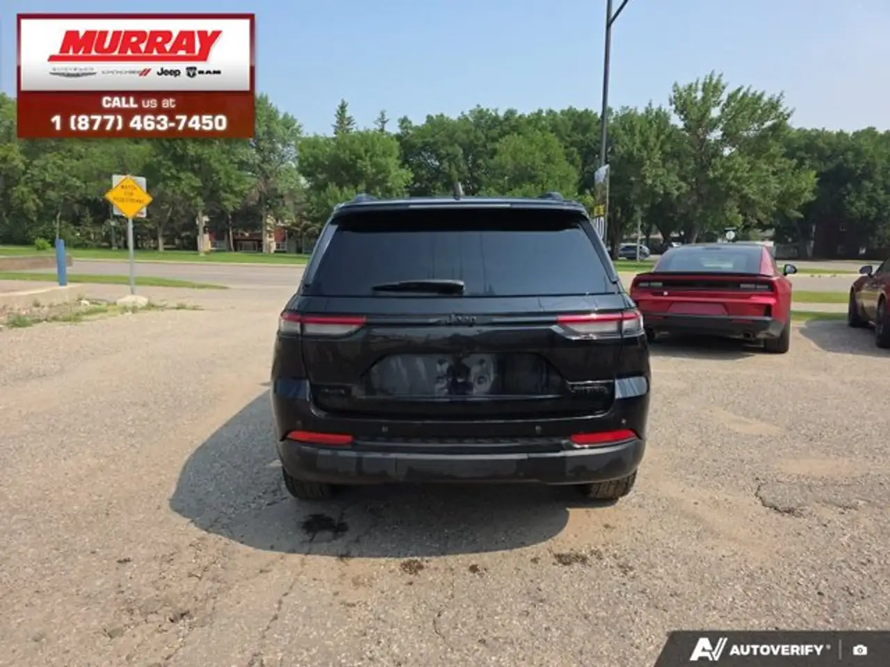 Jeep Grand Cherokee - Image 5