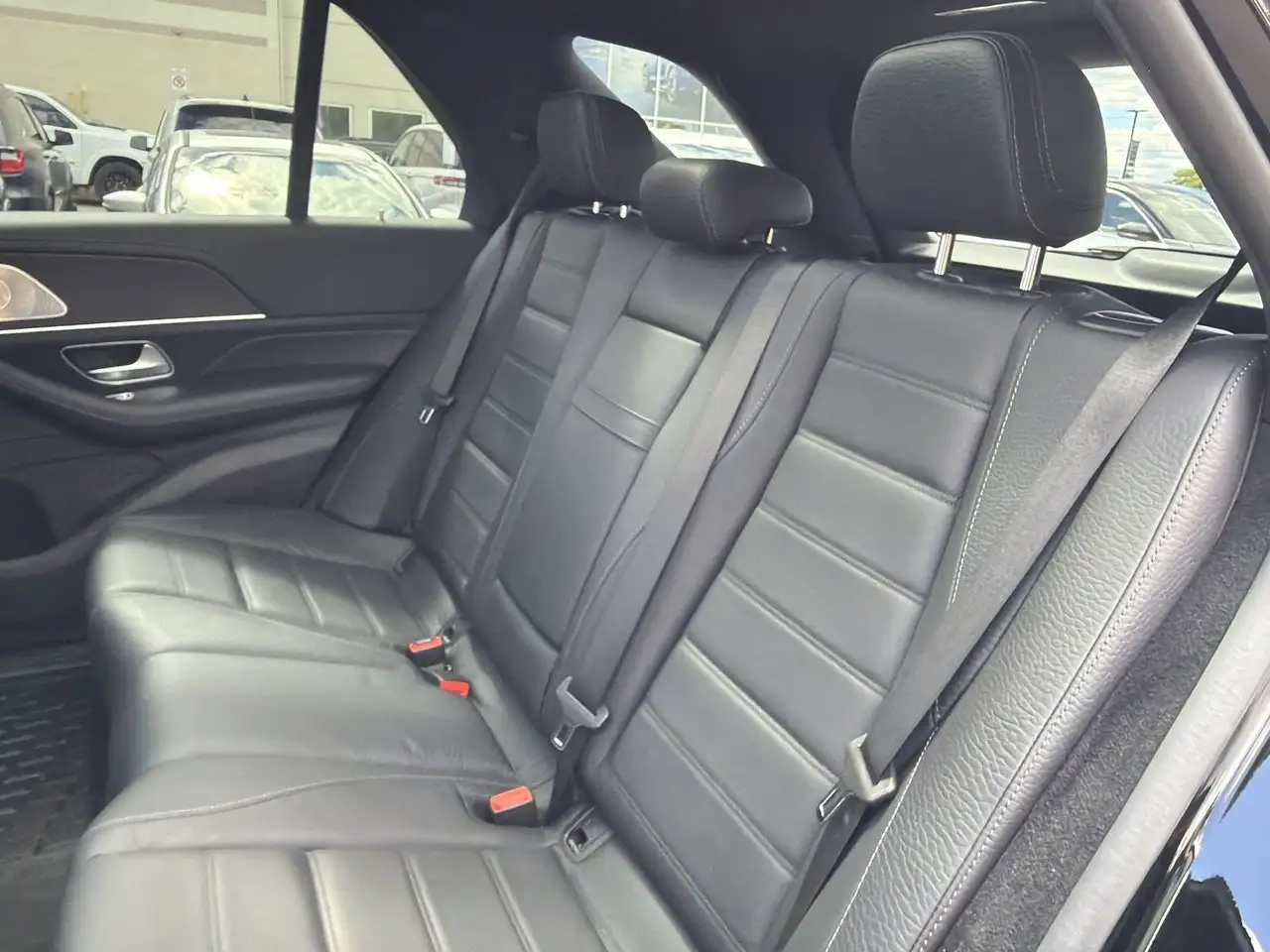 Mercedes-Benz GLE - Image 31