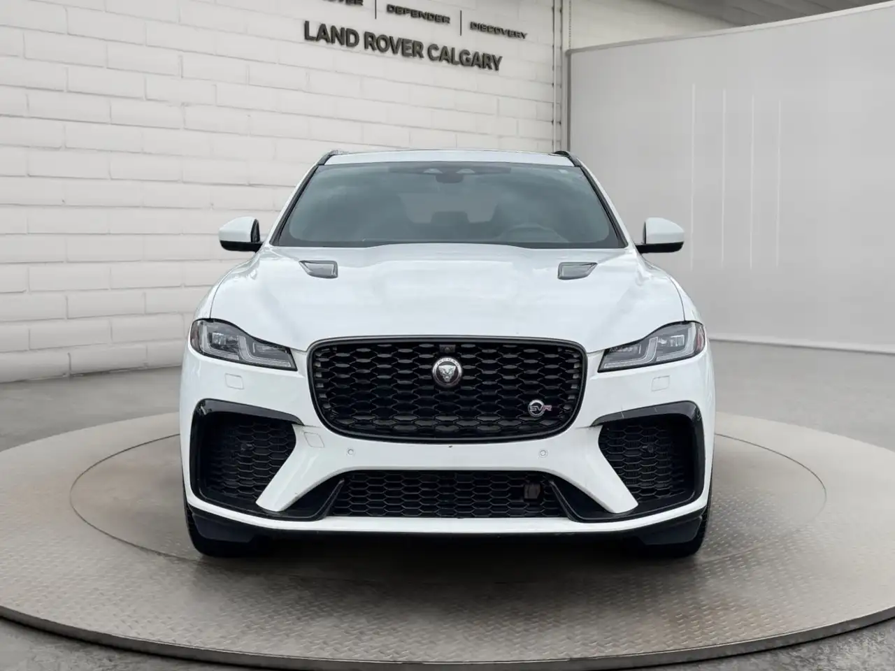 Jaguar F-Pace - Image 8