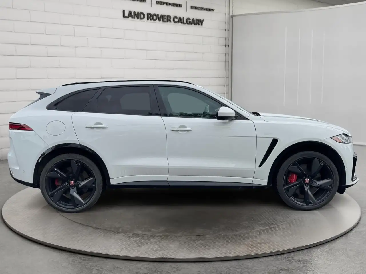 Jaguar F-Pace - Image 6