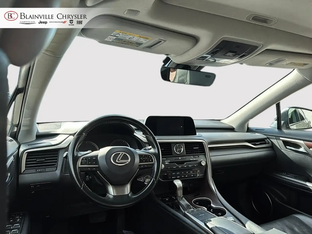 Lexus RX - Image 23