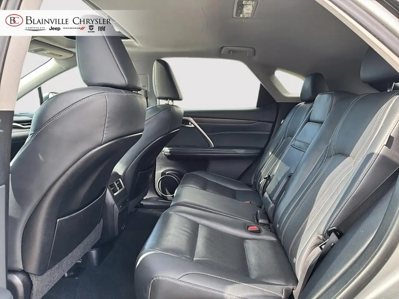 Lexus RX - Image 17