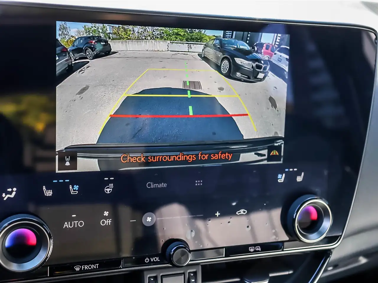 Lexus NX - Image 27