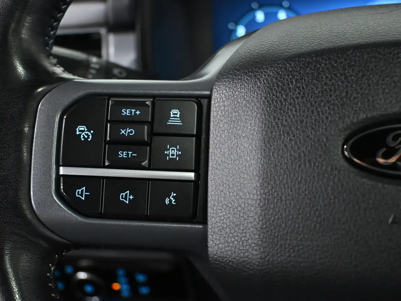 Ford F-150 - Image 15