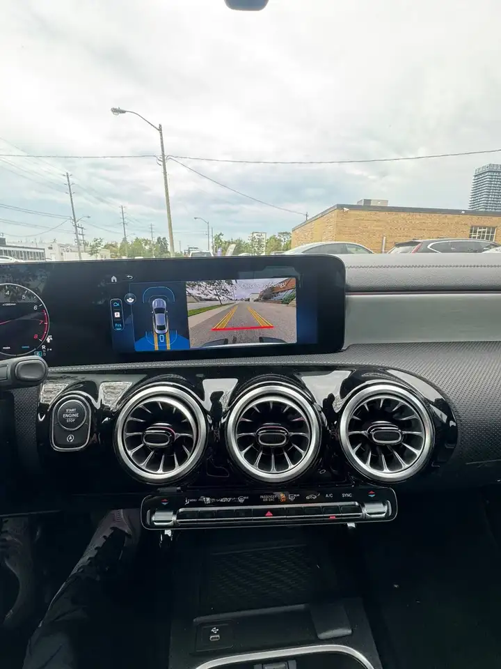 Mercedes-Benz CLA - Image 20