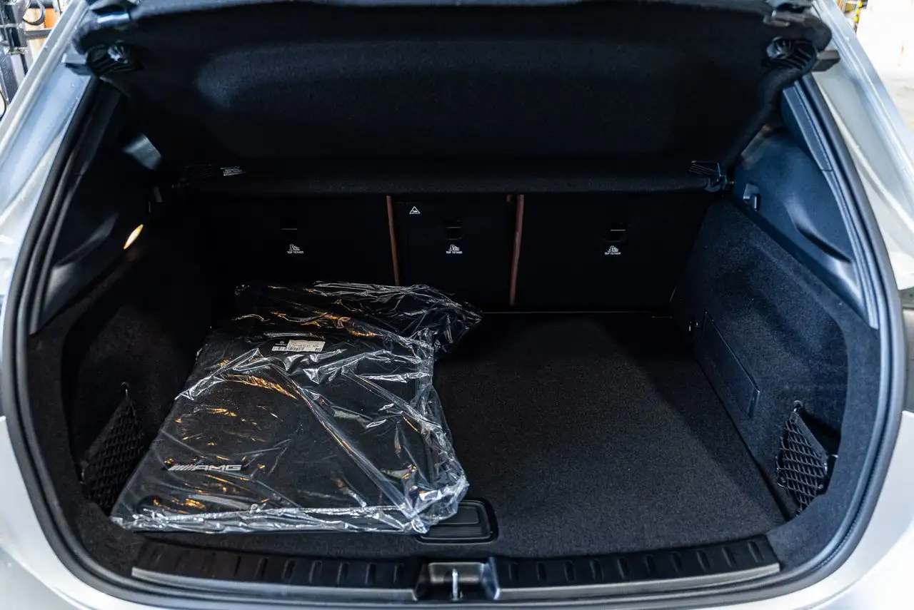 Mercedes-Benz GLA - Image 6