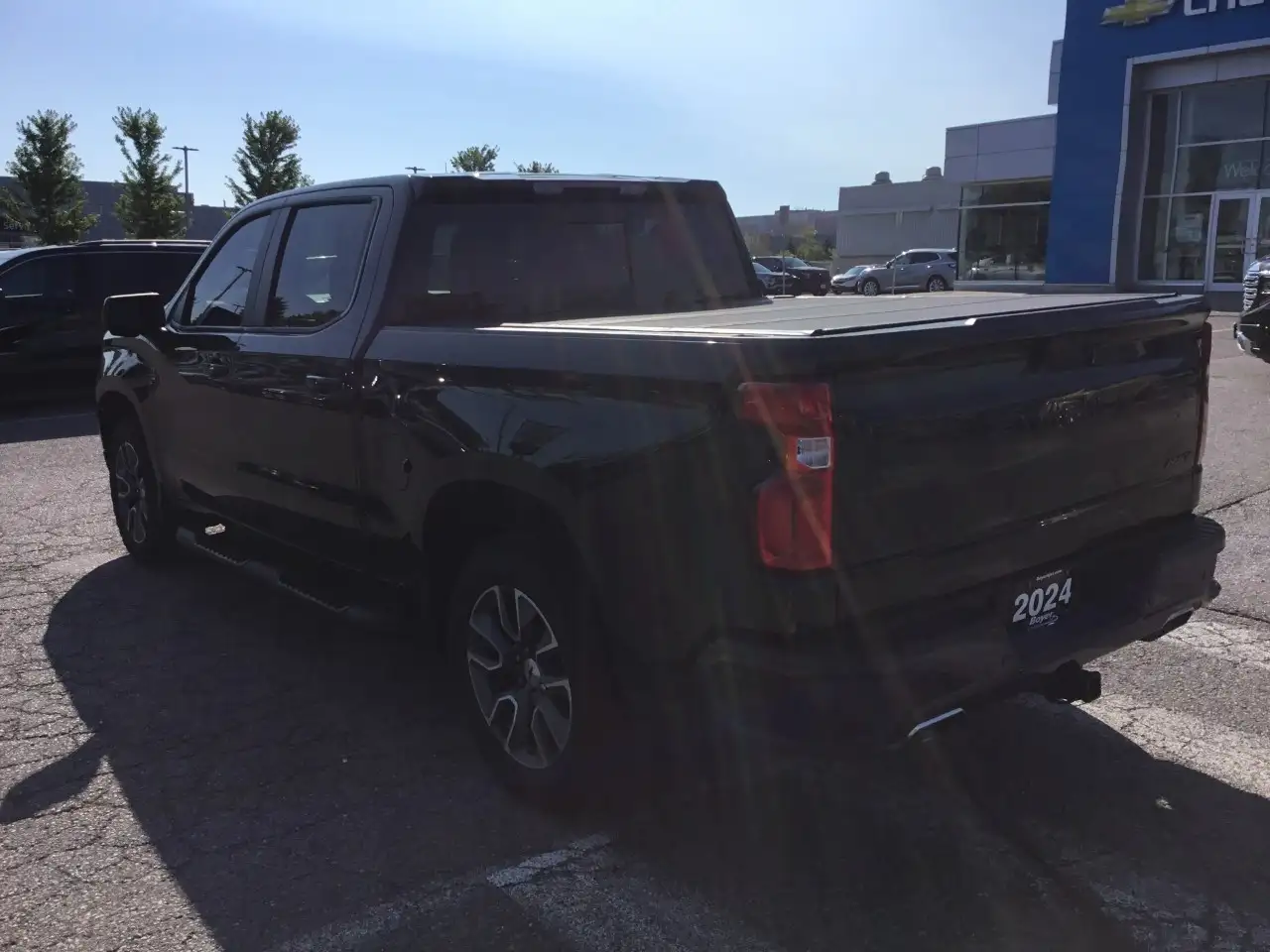 Chevrolet Silverado 1500 - Image 3