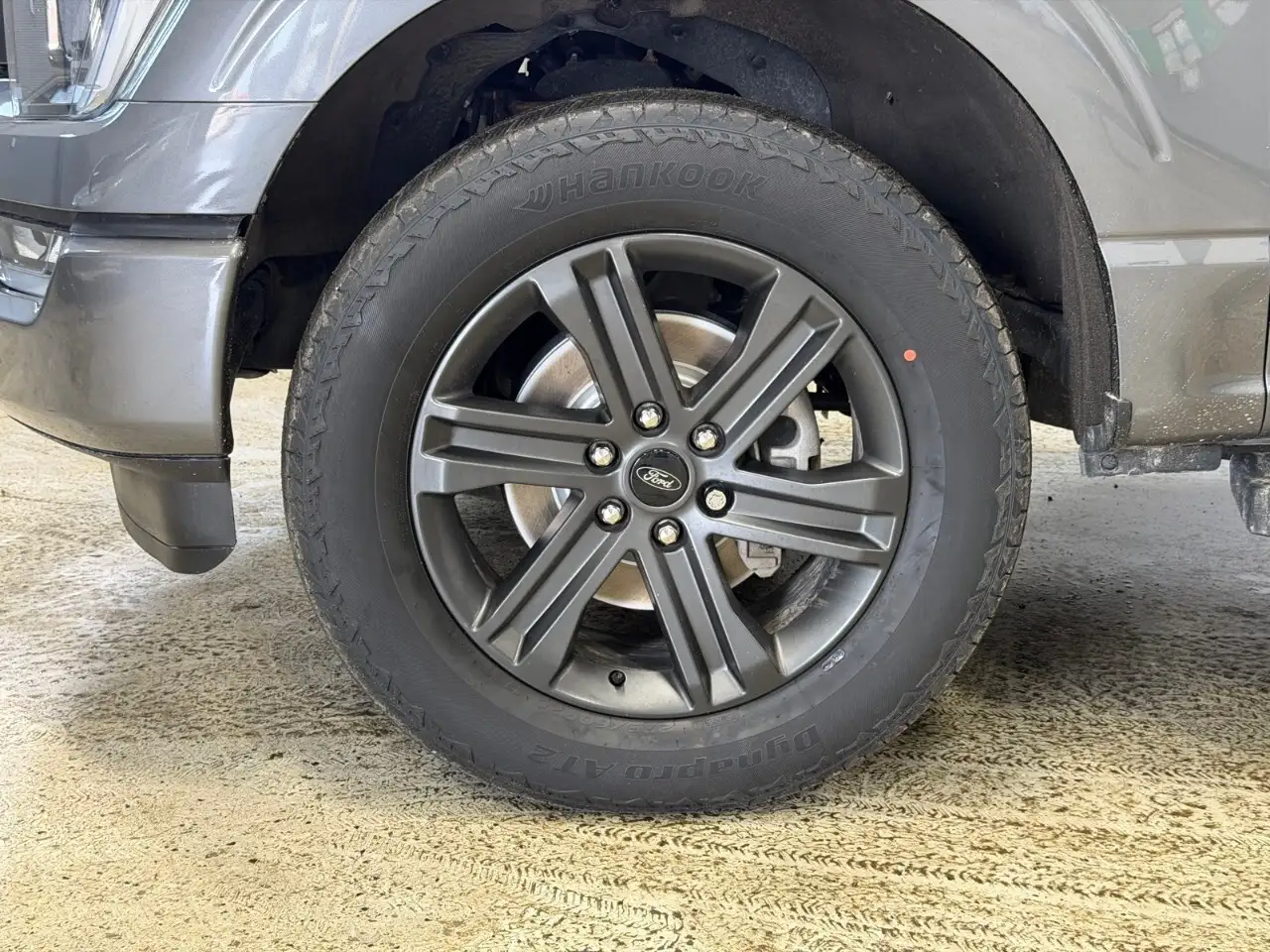 Ford F-150 - Image 8