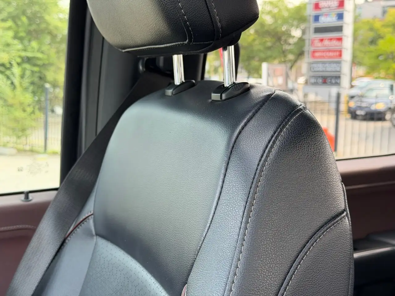 Ford F-150 - Image 19