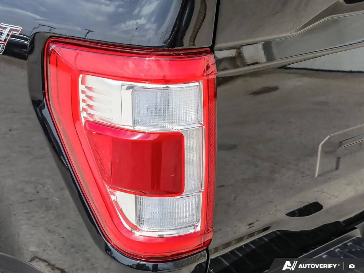 Ford F-150 - Image 16