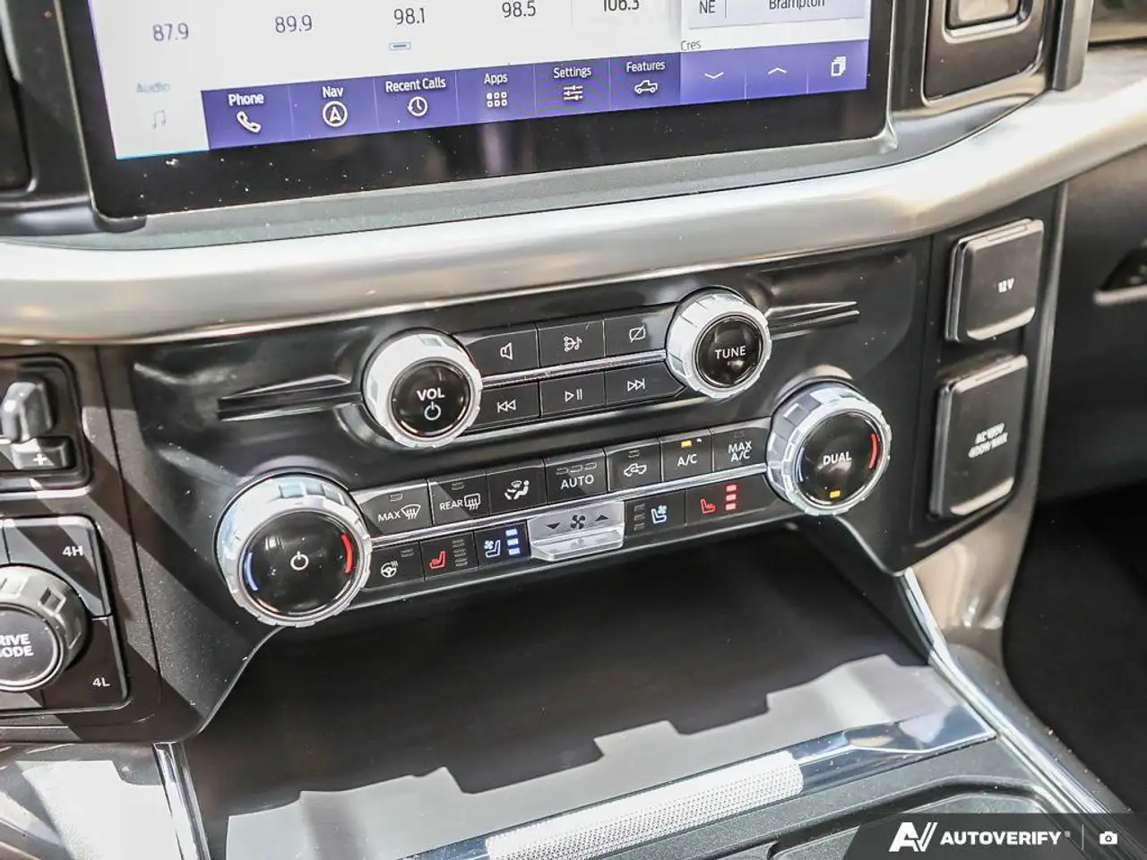 Ford F-150 - Image 25