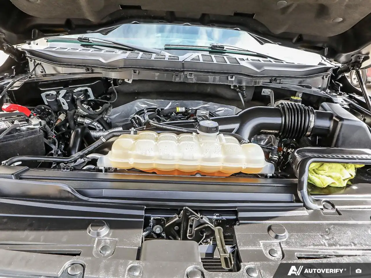 Ford F-150 - Image 12
